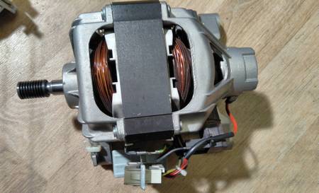 Коллекторный двигатель стиральной машины