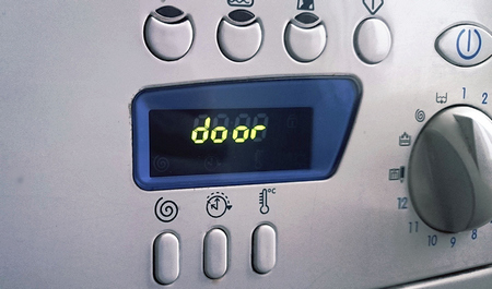 Замена дверцы стиральной машины